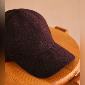 Wool Tweed Cap Burgundy Sézane